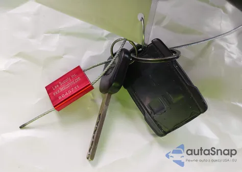 2018 Chevrolet Silverado 1500 1Lt from USA, damaged, VIN 3GCPCREC2JG188336